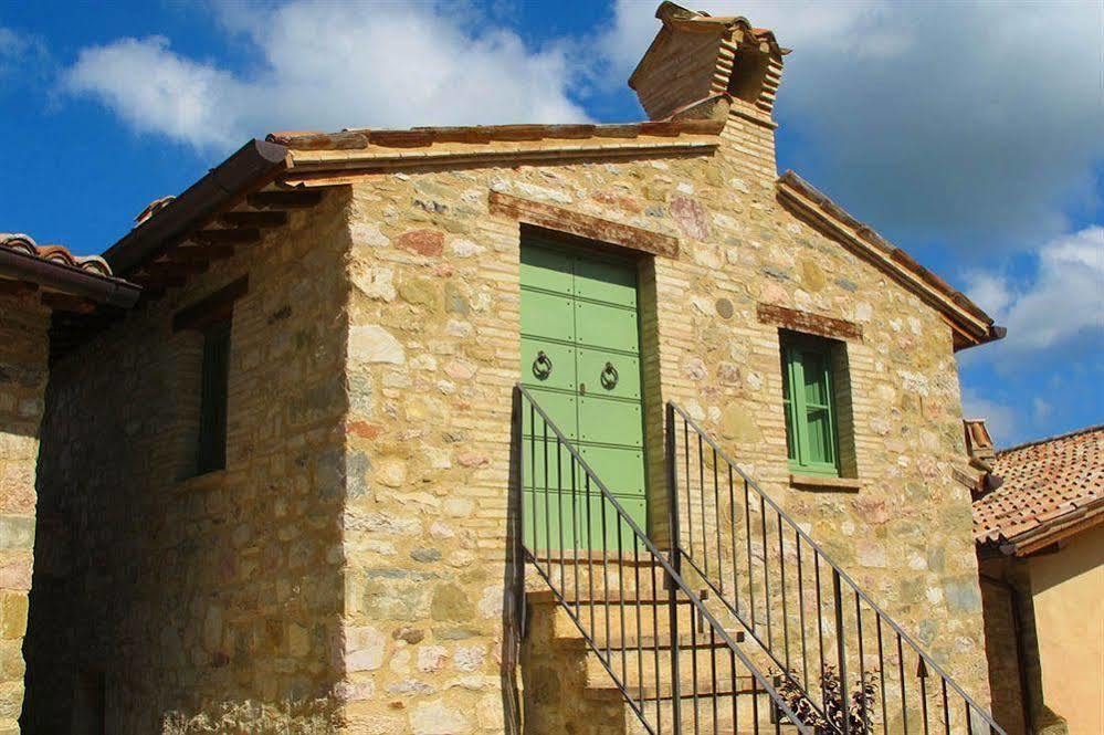 Borgo Di Gallano Valtopina المظهر الخارجي الصورة