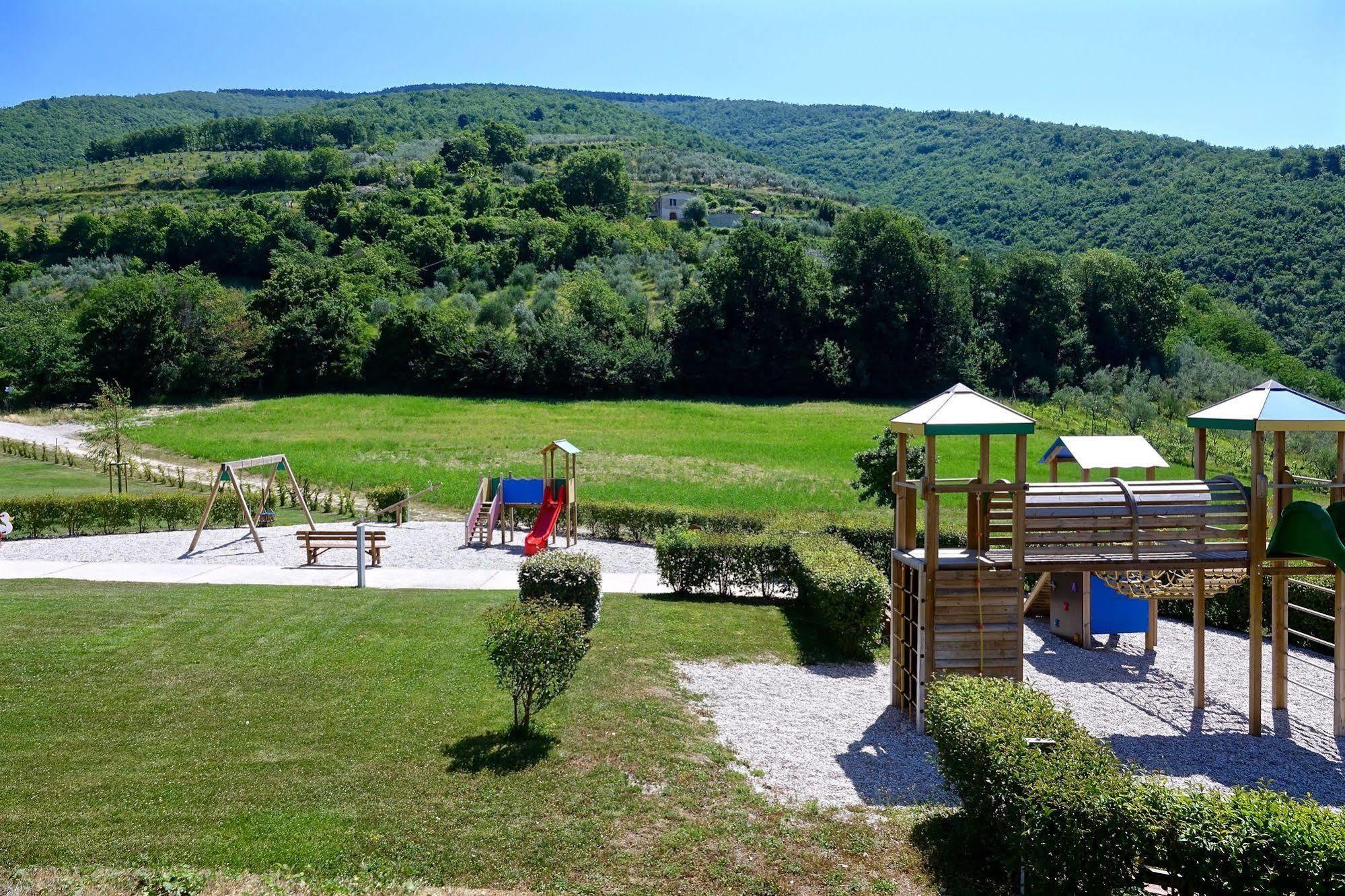 Borgo Di Gallano Valtopina المظهر الخارجي الصورة